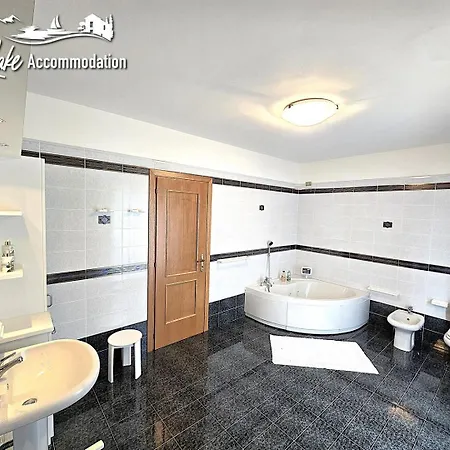 Casa Erika A Apartmán Cremia